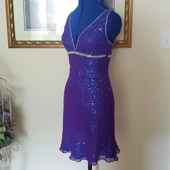 Gorgeous Purple prom dress - Picture 5 of 5